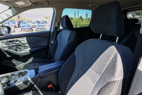 Used 2023 Nissan Rogue SV image 15