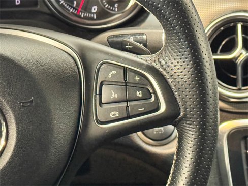 Used 2018 Mercedes-Benz GLA 250 4MATIC image 34