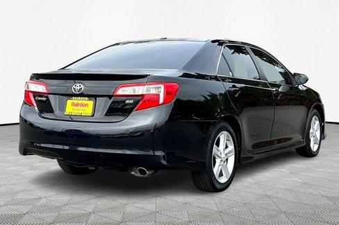 Used 2012 Toyota Camry SE image 10