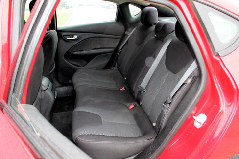 Used 2014 Dodge Dart SXT image 31