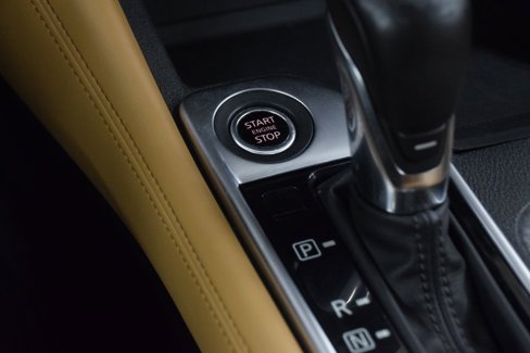 Used 2022 Nissan Sentra SV w/ SV Premium Package image 25
