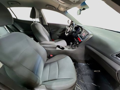 Used 2015 Kia Optima LX w/ Hybrid Convenience Package image 25