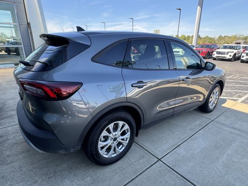 New 2025 Ford Escape Active w/ Cold Weather Package image 3