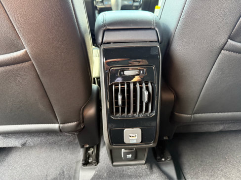 Used 2025 Jeep Compass Limited image 25