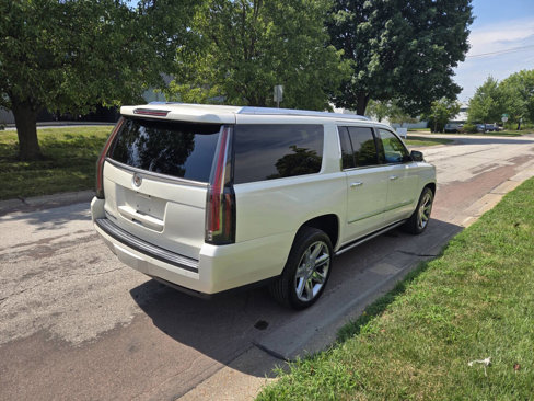 Used 2015 Cadillac Escalade ESV Premium image 7