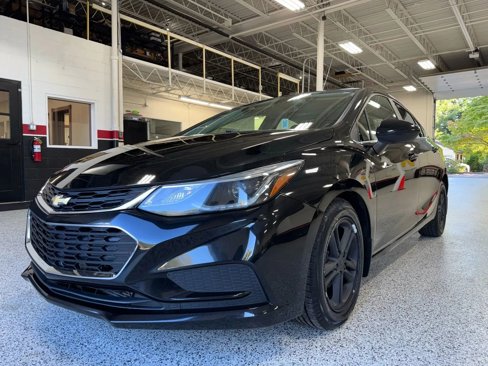 Used 2016 Chevrolet Cruze LT w/ Convenience Package image 4