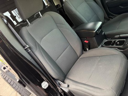 Used 2021 Jeep Gladiator Sport image 9