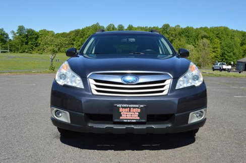 Used 2010 Subaru Outback 2.5i Premium w/ Protection Package 1A image 2