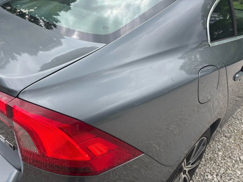 Used 2018 Volvo S60 T5 Inscription image 26
