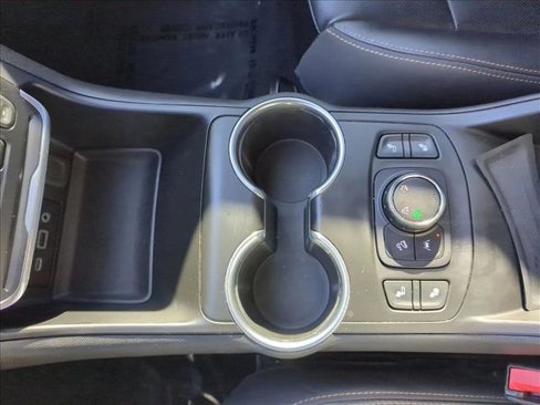 Used 2020 GMC Terrain SLT image 15