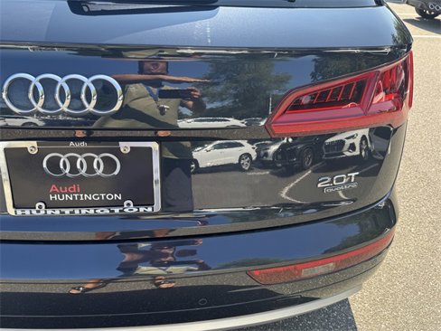 Used 2018 Audi Q5 2.0T Premium Plus w/ Premium Plus Package image 40