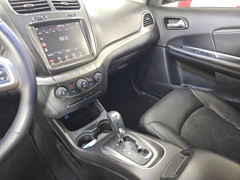 Used 2019 Dodge Journey Crossroad image 18