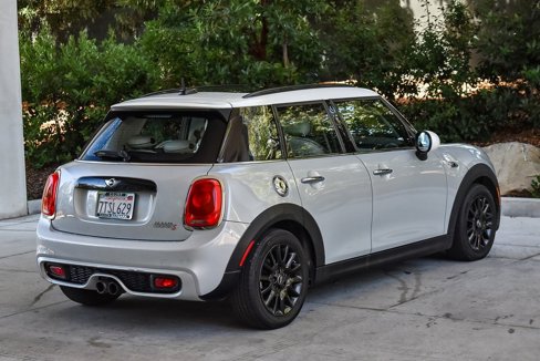 Used 2016 MINI Cooper S image 6
