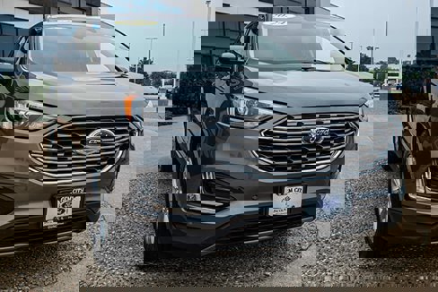 Used 2024 Ford Edge Titanium image 7