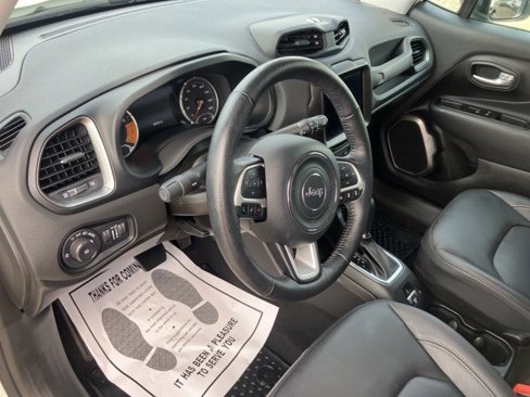 Certified 2023 Jeep Renegade Limited image 12