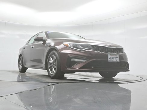 Used 2020 Kia Optima LX image 45