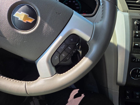 Used 2012 Chevrolet Traverse LT image 9