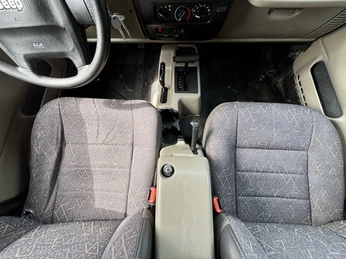 Used 2004 Jeep Wrangler Rubicon image 20