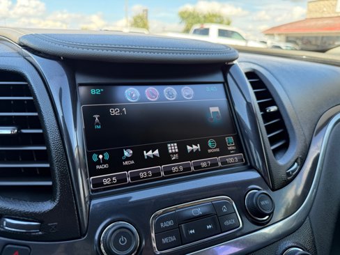 Used 2017 Chevrolet Impala LT image 31