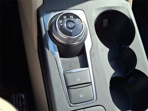 Used 2022 Ford Escape SEL w/ Technology Package image 15