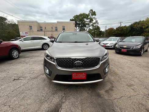 Used 2018 Kia Sorento SX image 3