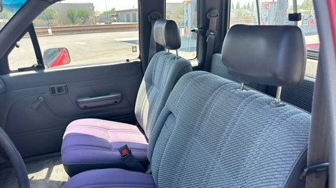 Used 1994 Toyota Pickup DX image 34