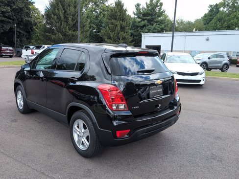 Used 2020 Chevrolet Trax LS w/ Tint and Cruise Package image 8