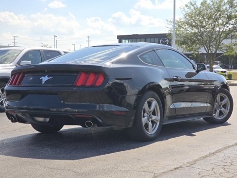 Used 2016 Ford Mustang Coupe image 10