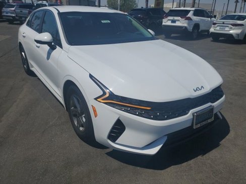 Used 2023 Kia K5 LXS image 3