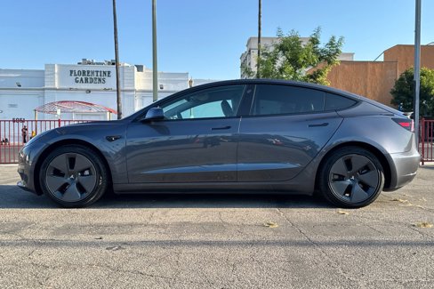 Used 2021 Tesla Model 3 Standard Range Plus image 7