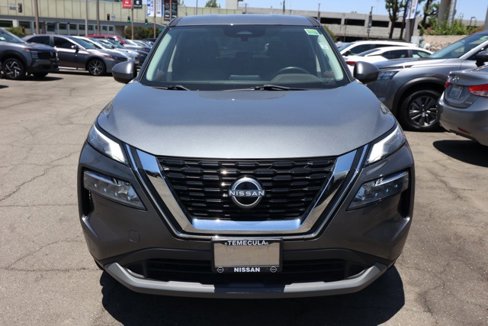 Used 2023 Nissan Rogue SV image 9