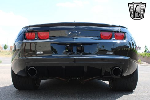 Used 2010 Chevrolet Camaro SS w/ Interior Accent Trim Package image 5