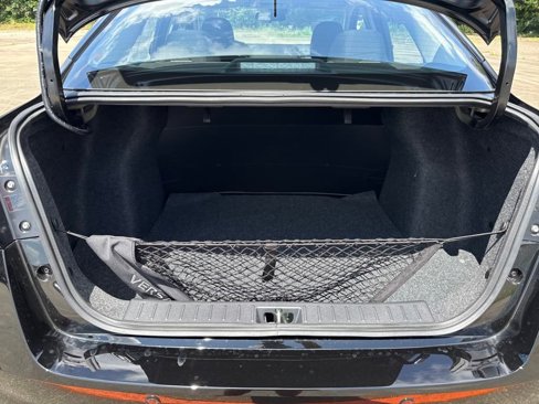 New 2025 Nissan Versa S w/ Trunk Package image 32