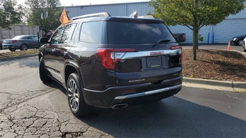 Used 2020 GMC Acadia Denali w/ Technology Package image 2