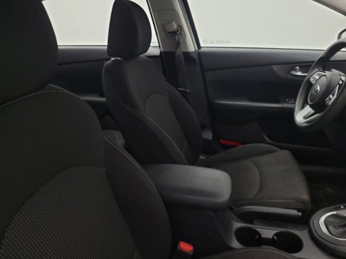Used 2019 Kia Forte LXS image 21