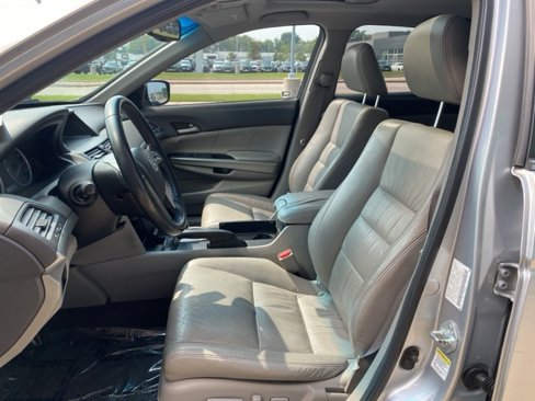 Used 2010 Honda Accord EX-L image 8