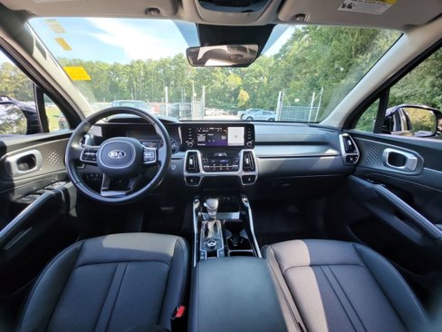 Used 2021 Kia Sorento SX image 11