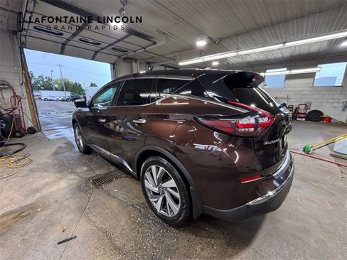 Used 2021 Nissan Murano SL w/ SL Moonroof Package image 45