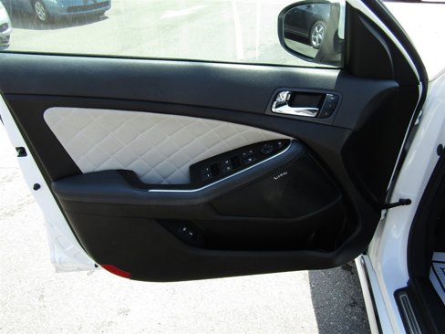 Used 2014 Kia Optima SX image 14