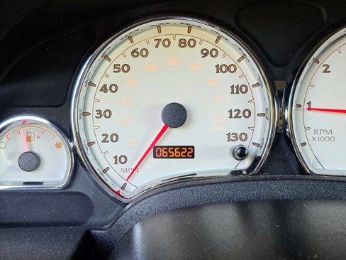 Used 2005 Saturn Vue 2WD V6 w/ Comfort Pkg image 6