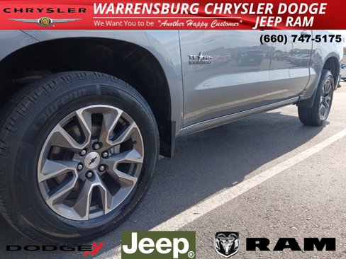 Used 2020 Chevrolet Silverado 1500 RST w/ Texas Edition image 30