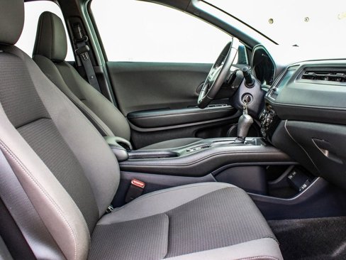 Used 2021 Honda HR-V Sport image 39