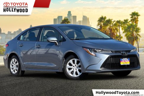 Used 2020 Toyota Corolla LE image 1