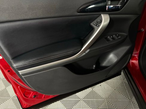 Used 2024 Mitsubishi Eclipse Cross SE image 27