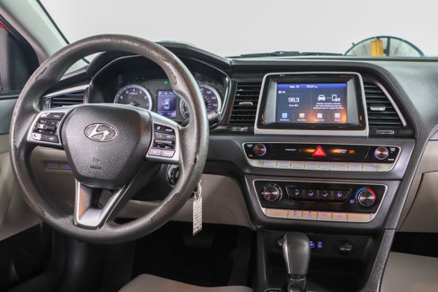 Used 2019 Hyundai Sonata SE image 17