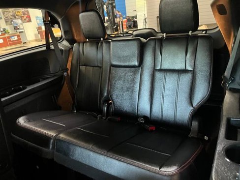 Used 2019 Dodge Grand Caravan GT image 26