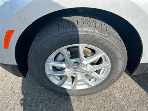 Certified 2022 Chevrolet Equinox LT image 32