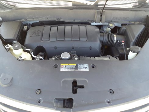 Used 2017 Chevrolet Traverse LT image 30