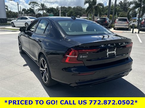 Used 2024 Volvo S60 B5 Plus image 8