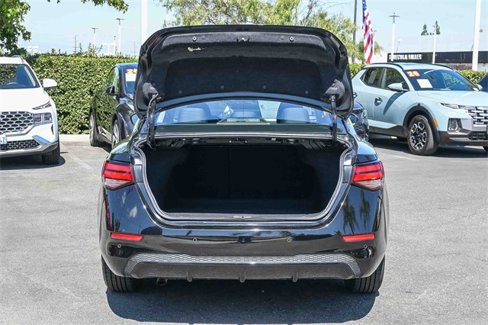 Used 2022 Nissan Sentra SV image 7